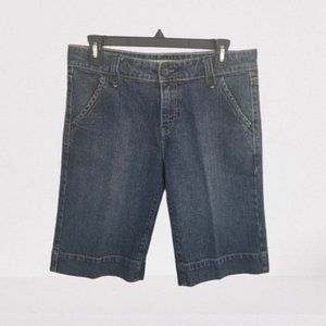 Y2K Levi's Low Rise Bermuda Blue Denim Shorts SZ 6